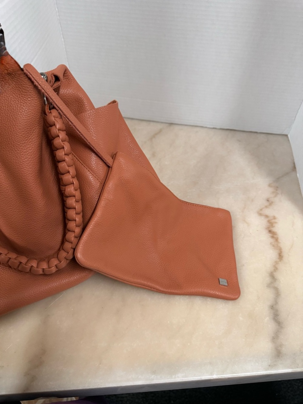 Braided-Handle Tote Bag in Terracotta Brown - Picture 4 of 8